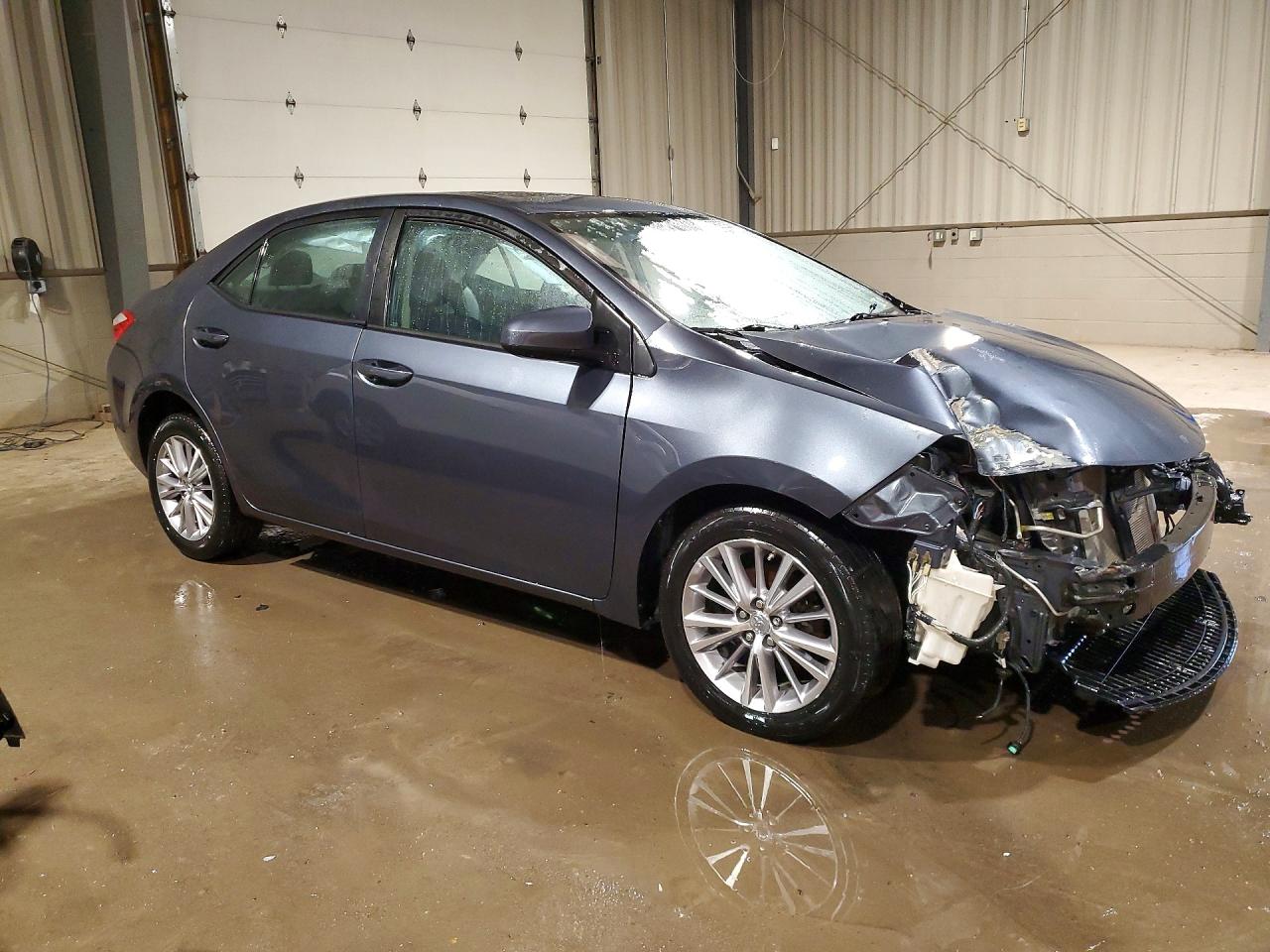 2014 TOYOTA COROLLA photo 7