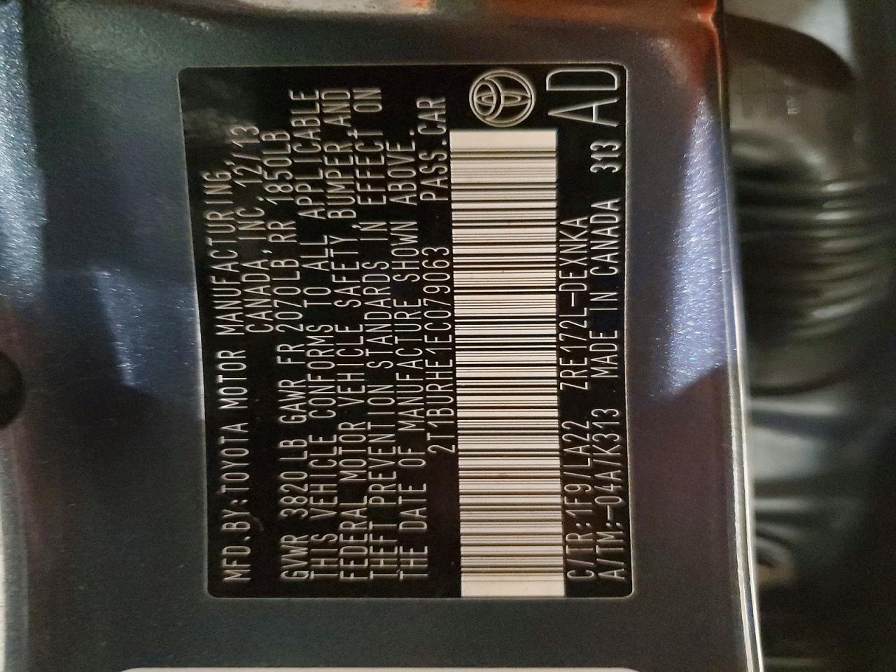 2014 TOYOTA COROLLA photo 25