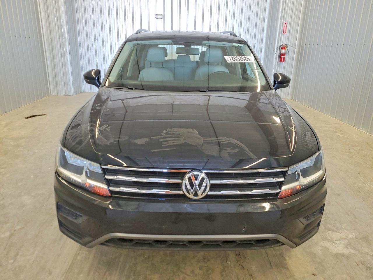 2021 VOLKSWAGEN TIGUAN SE photo 9