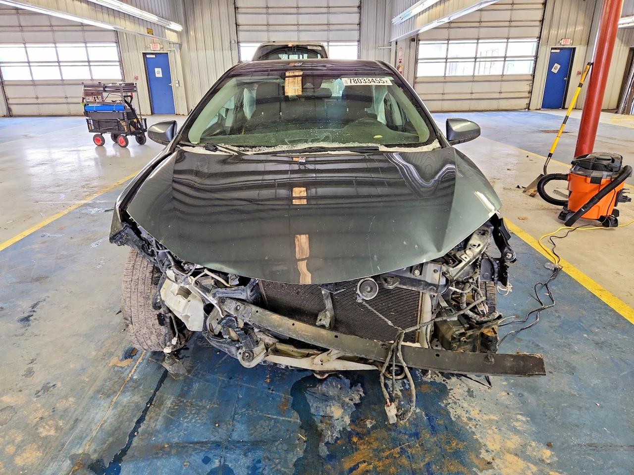 2017 TOYOTA COROLLA LE photo 9