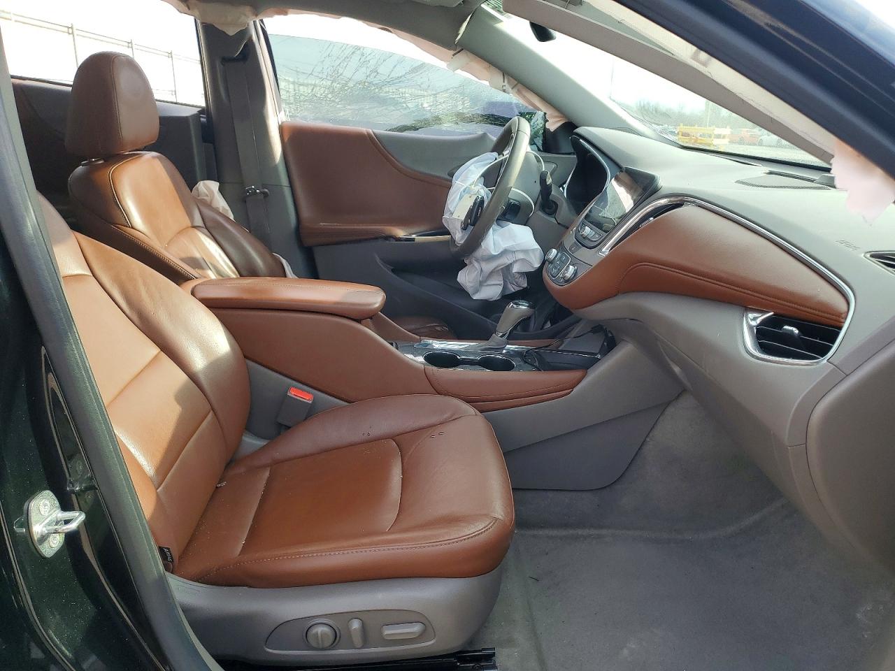 2016 CHEVROLET MALIBU LT photo 13