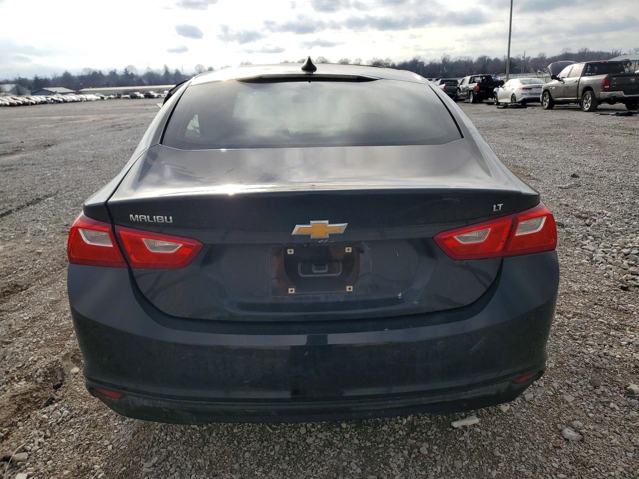 2016 CHEVROLET MALIBU LT photo 11