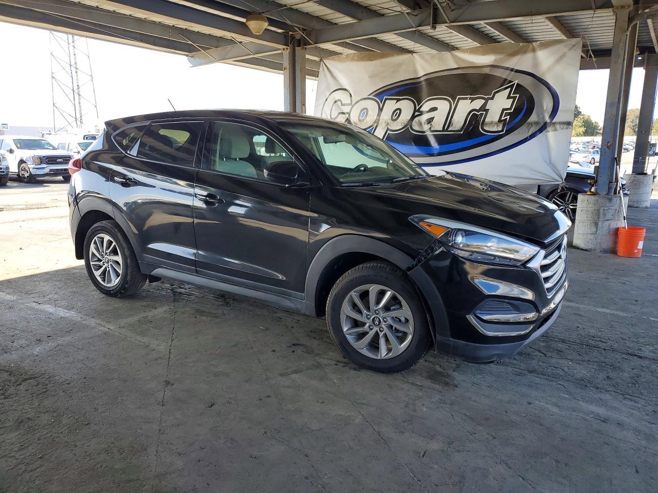 2018 HYUNDAI TUCSON SE photo 7
