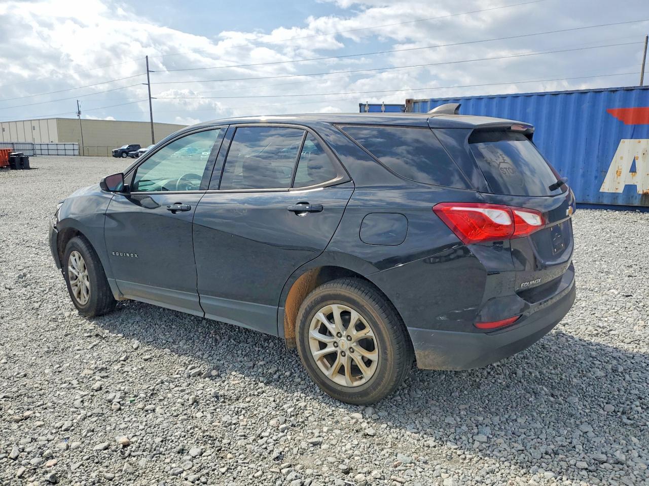 2019 CHEVROLET EQUINOX LS photo 3