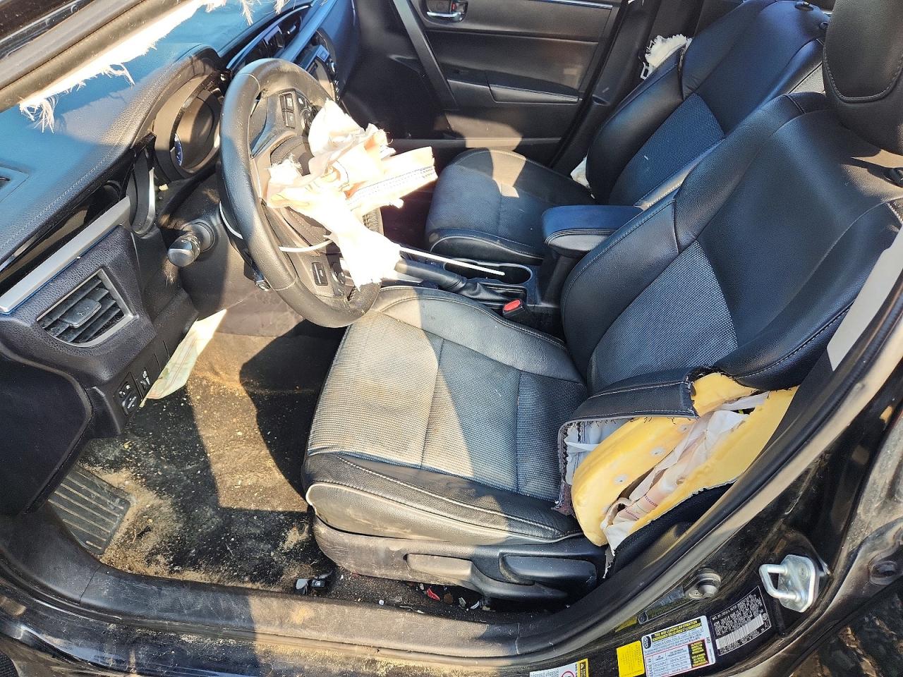 2014 TOYOTA COROLLA photo 7