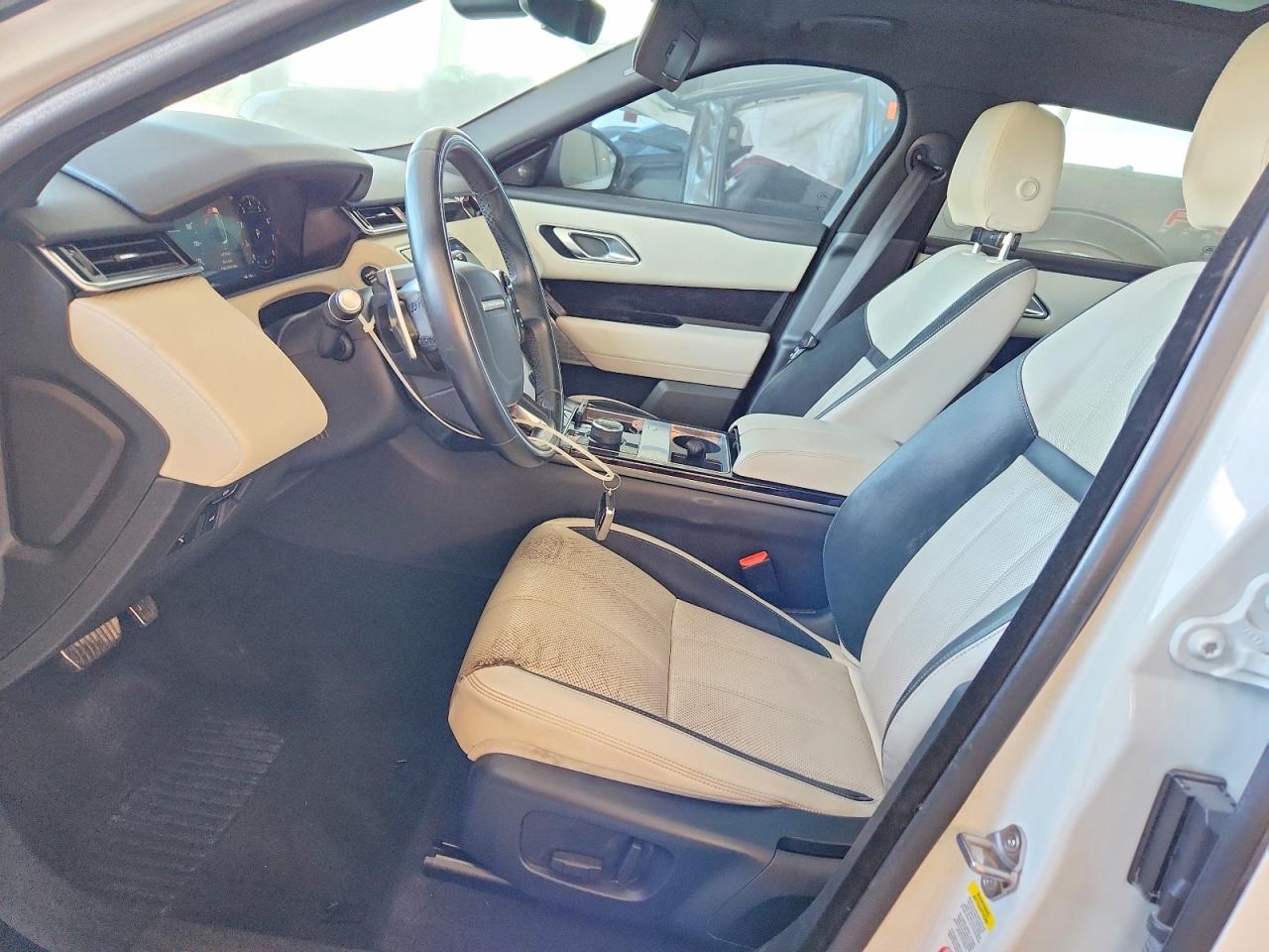 2018 LAND ROVER RANGE ROVER VELAR R-DYNAMIC SE photo 7