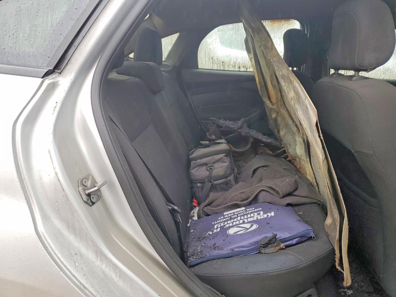 2018 FORD FOCUS SE photo 10