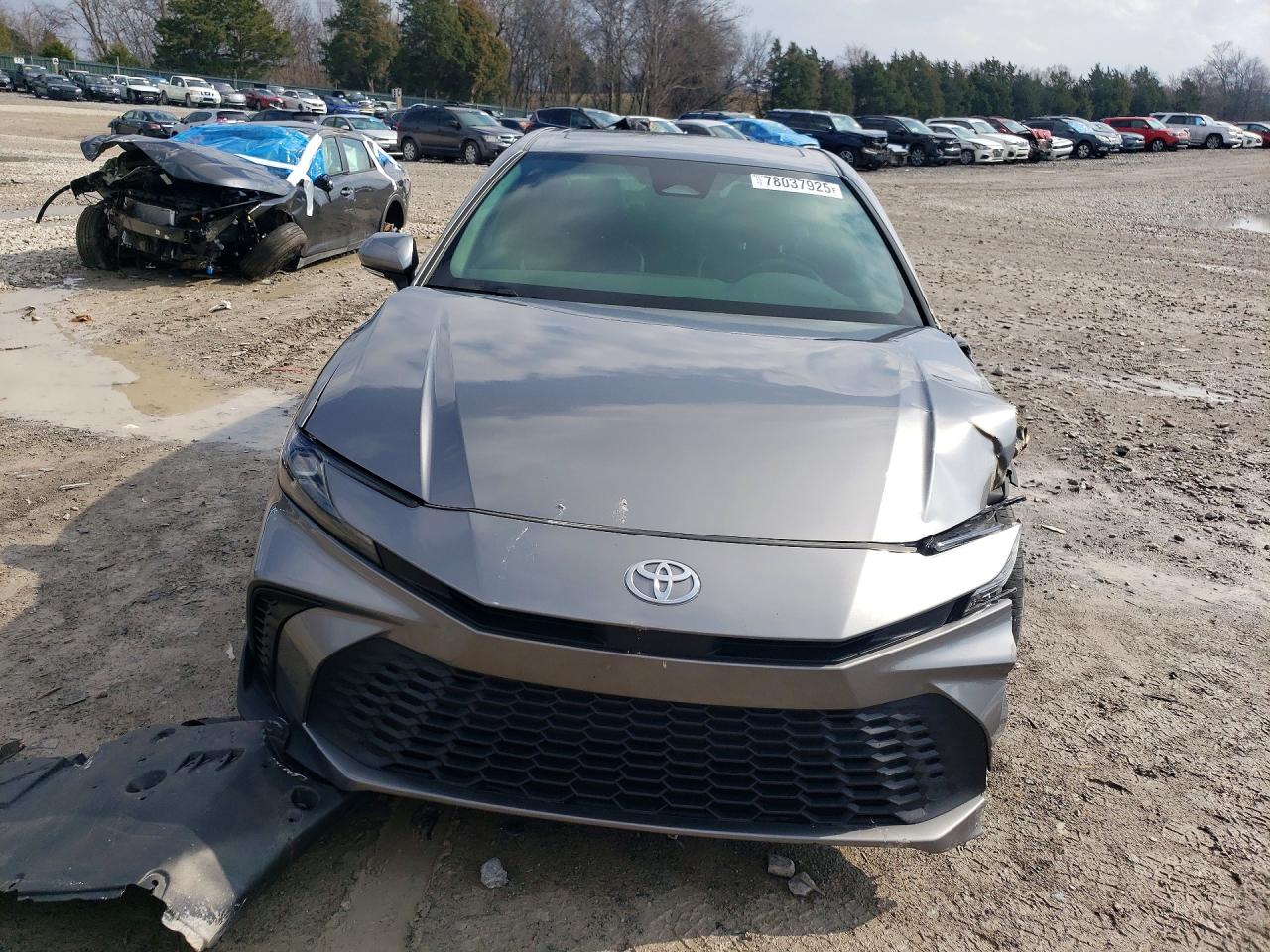 2025 TOYOTA CAMRY XSE photo 5
