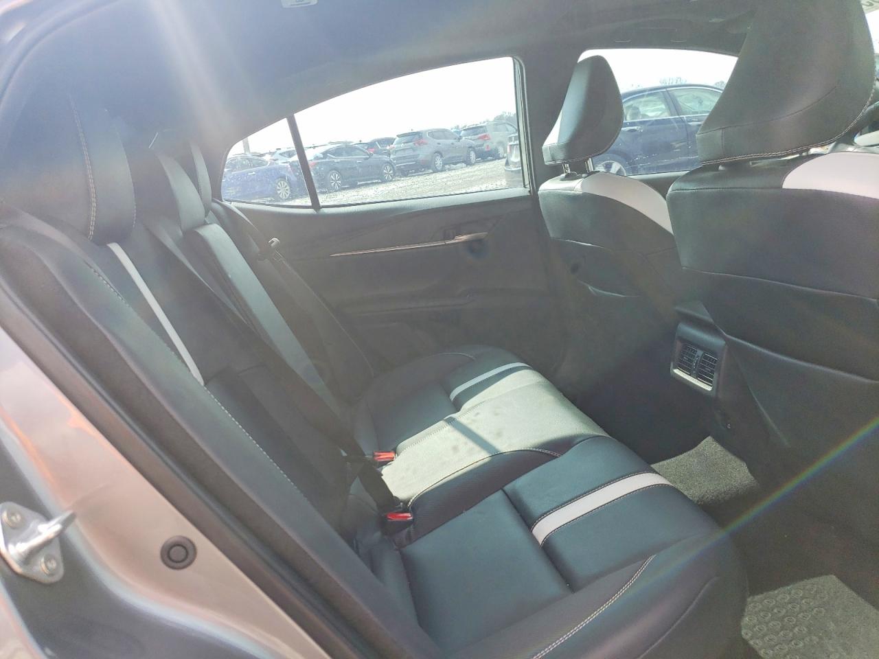 2025 TOYOTA CAMRY XSE photo 10