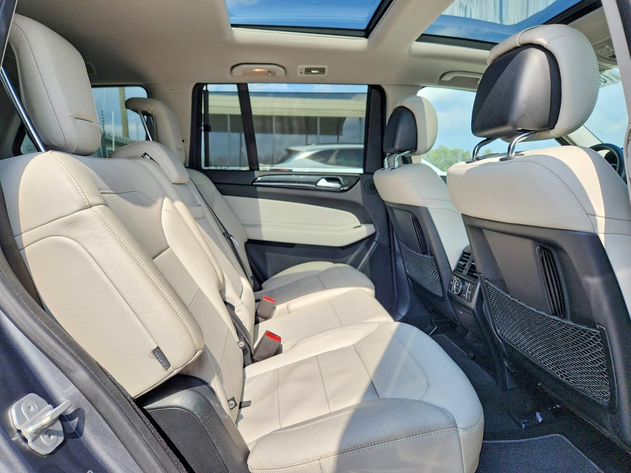 2017 MERCEDES-BENZ GLS 450 4MATIC photo 11