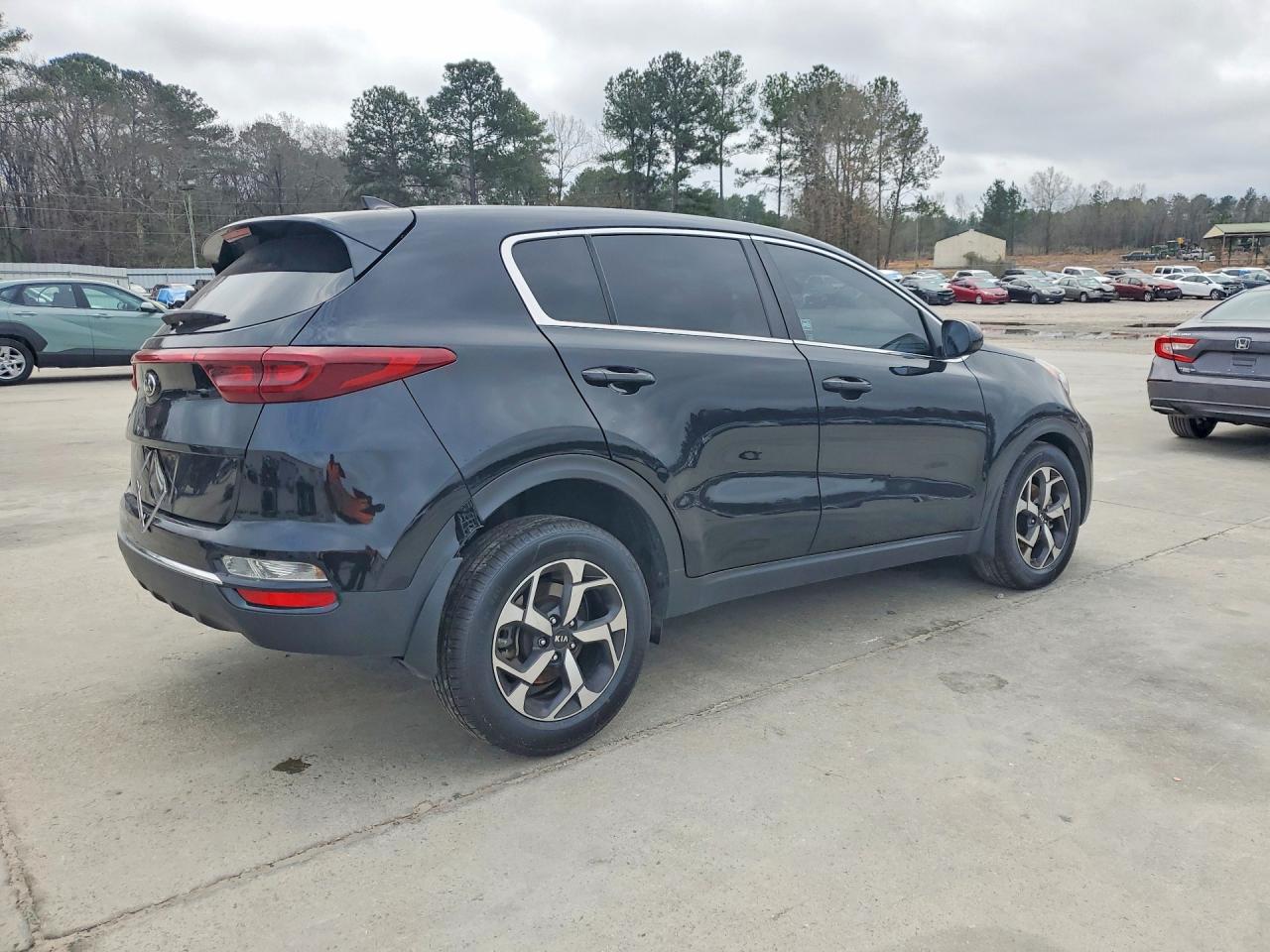 2021 KIA SPORTAGE LX photo 5