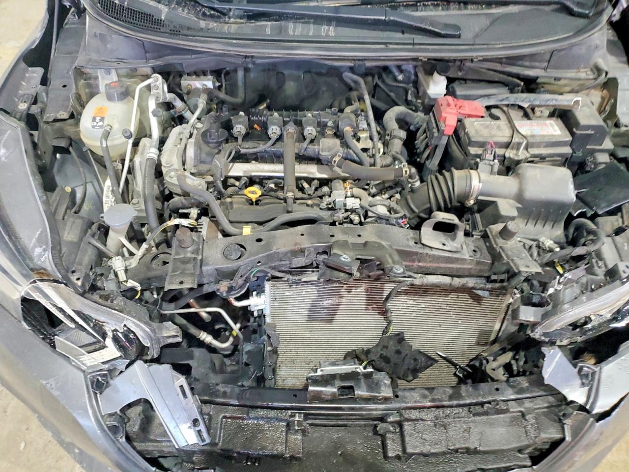 2020 NISSAN VERSA SV photo 21