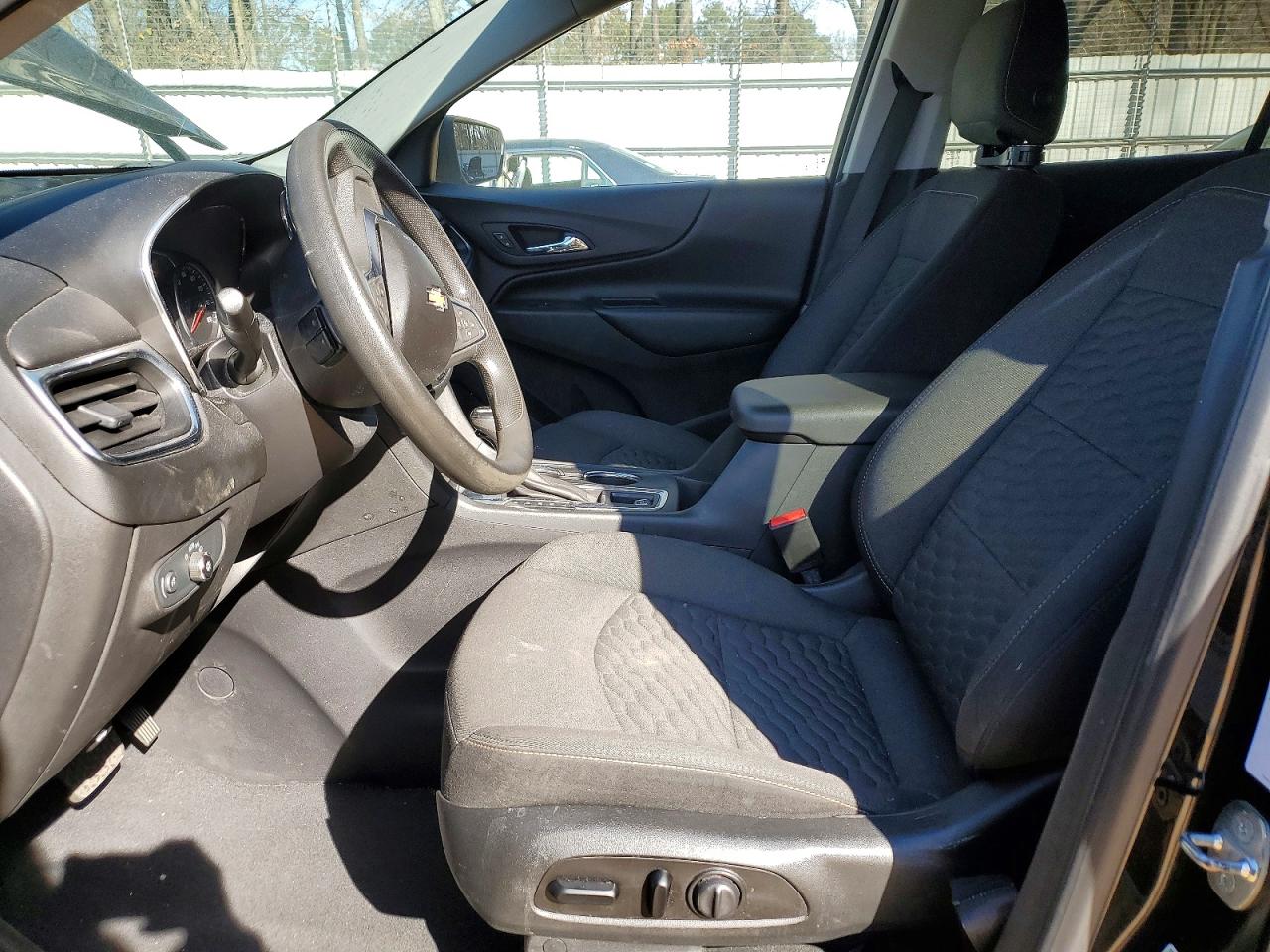2020 CHEVROLET EQUINOX LT photo 19