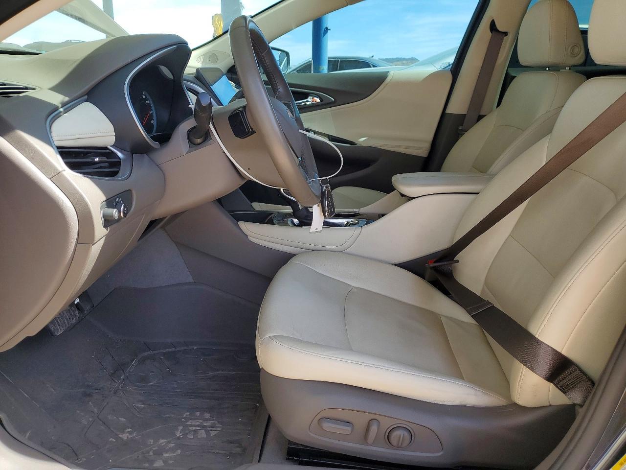 2022 CHEVROLET MALIBU LT photo 13