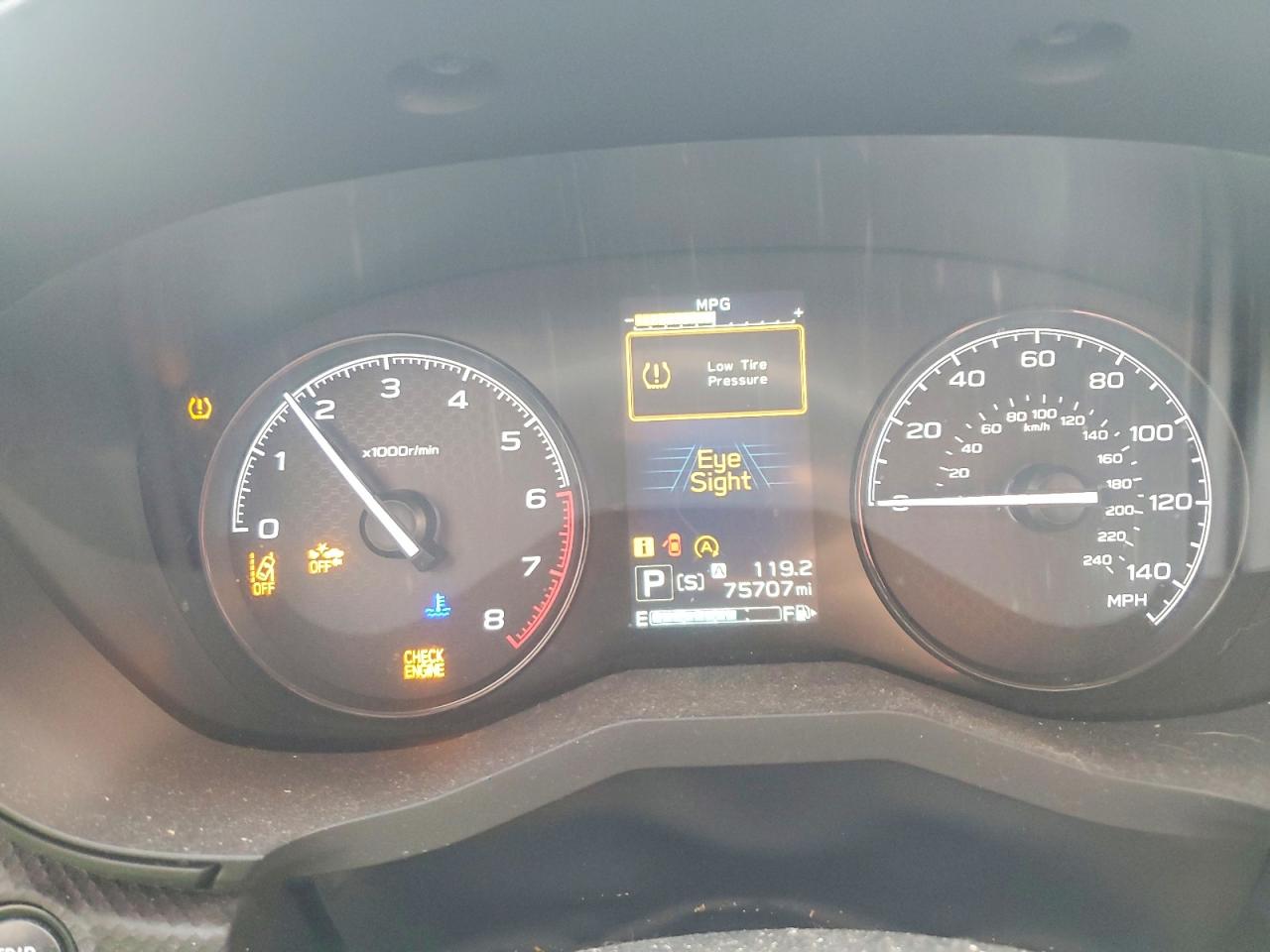 2019 SUBARU FORESTER photo 9