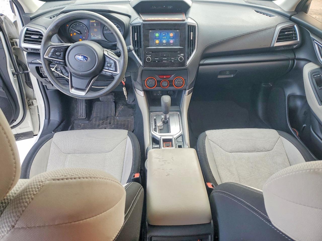 2019 SUBARU FORESTER photo 8