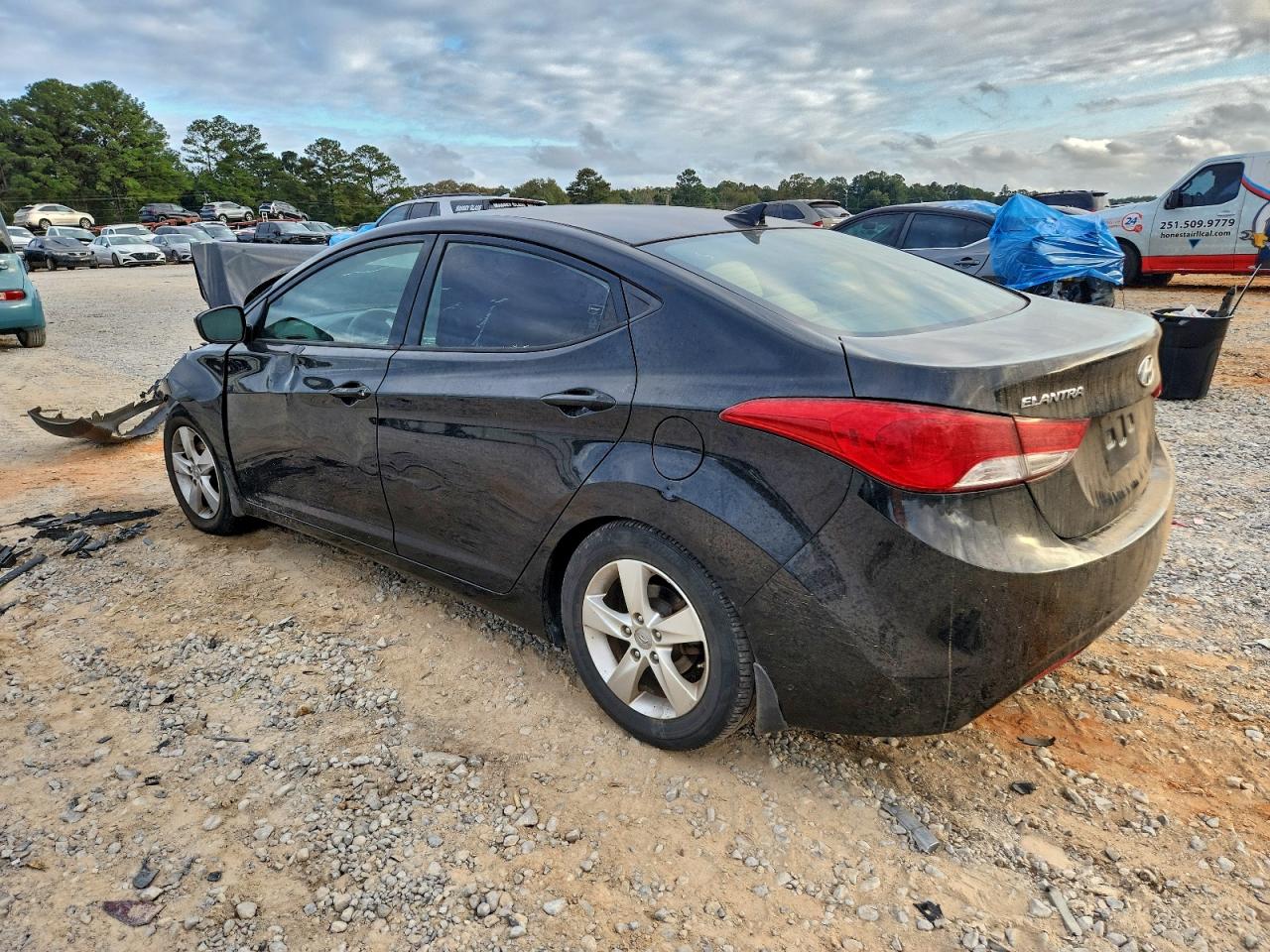 2013 HYUNDAI ELANTRA GLS photo 2