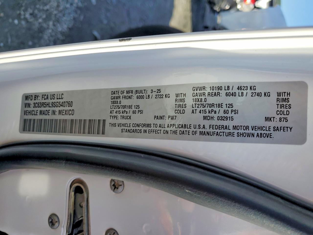 2025 RAM 2500 TRADESMAN photo 13
