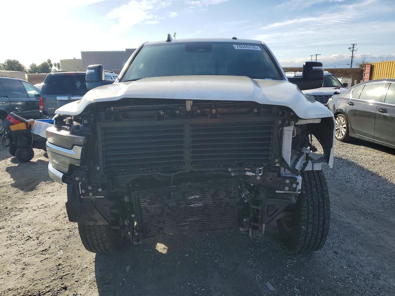 2025 RAM 2500 TRADESMAN photo 5
