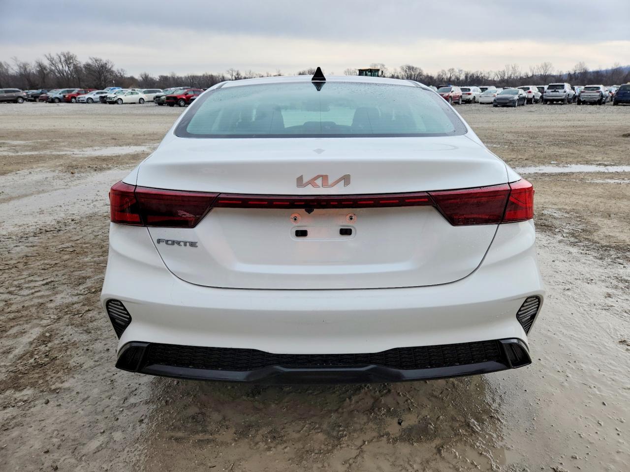 2024 KIA FORTE LXS photo 11