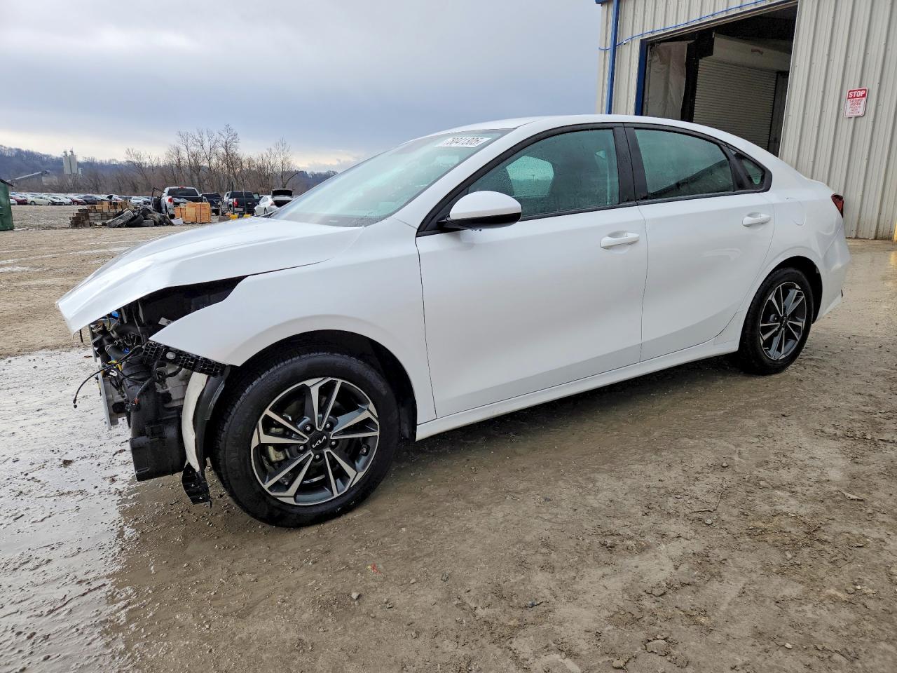 2024 KIA FORTE