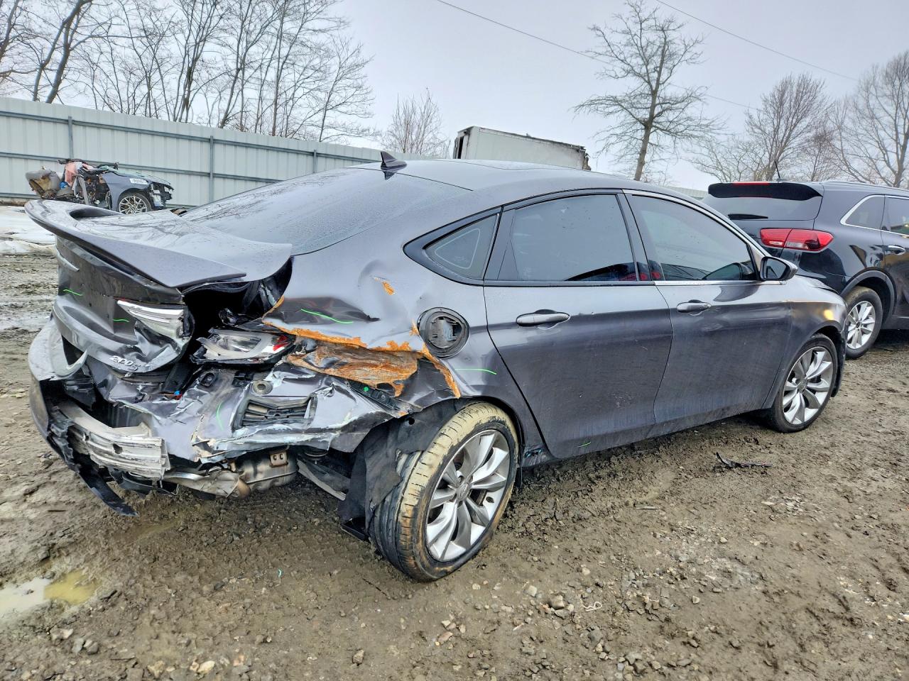 2015 CHRYSLER 200 S photo 7