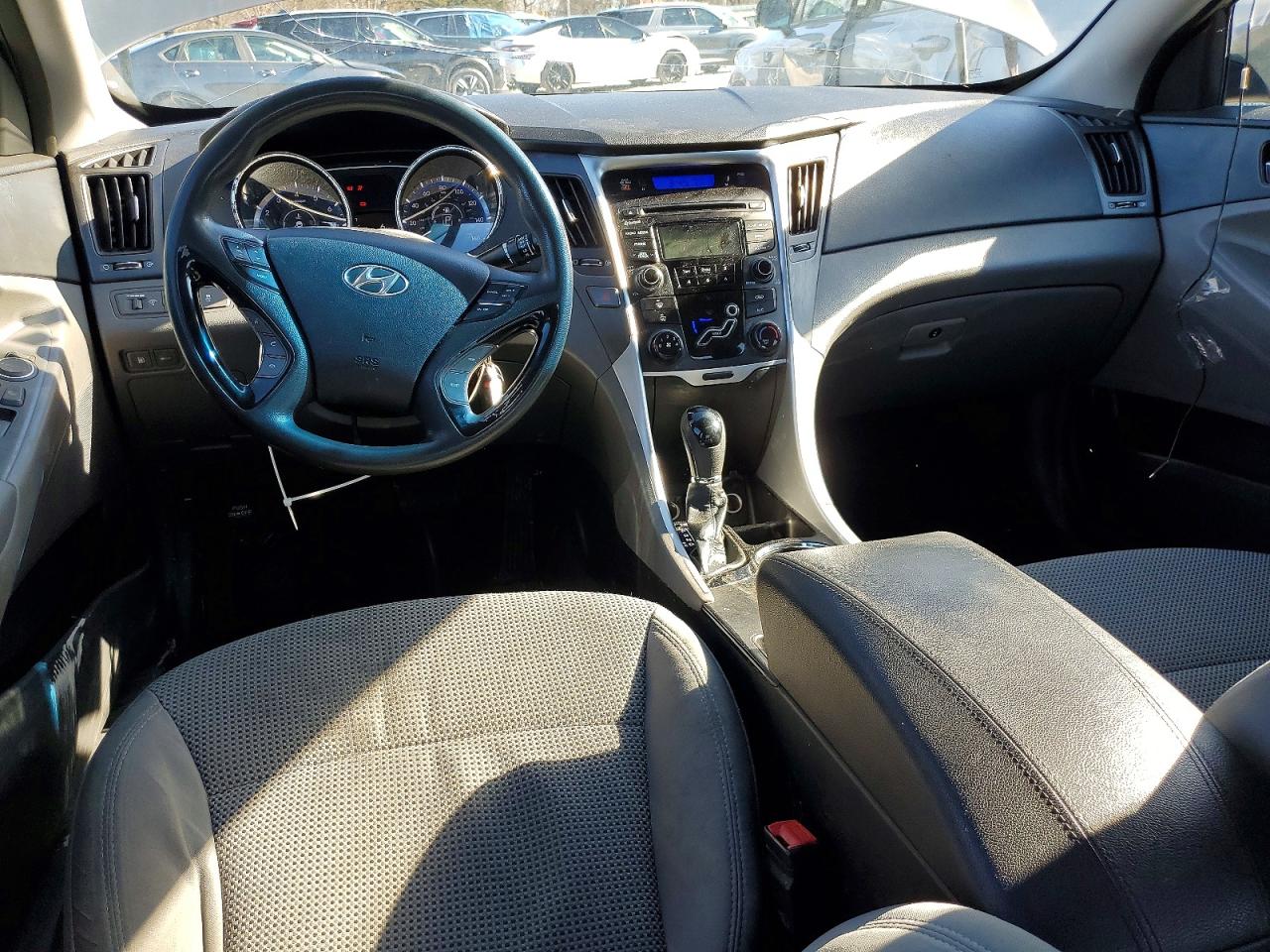2012 HYUNDAI SONATA GLS photo 8