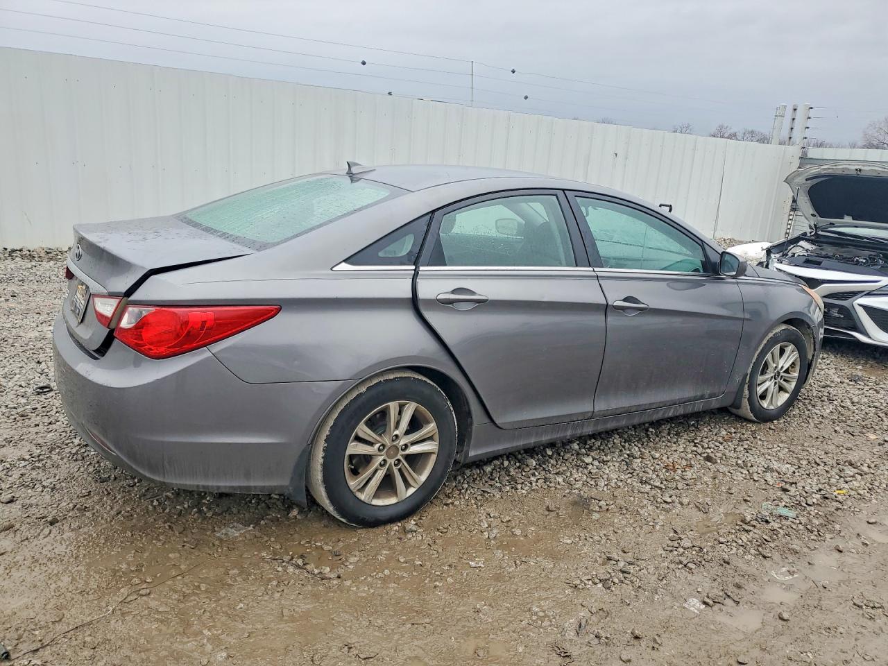 2012 HYUNDAI SONATA GLS photo 3