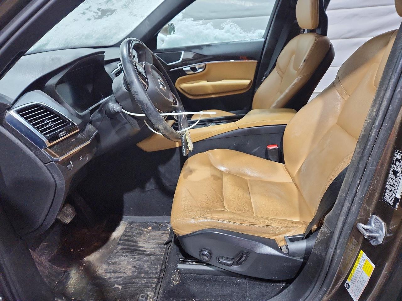 2017 VOLVO XC90 T6 photo 7
