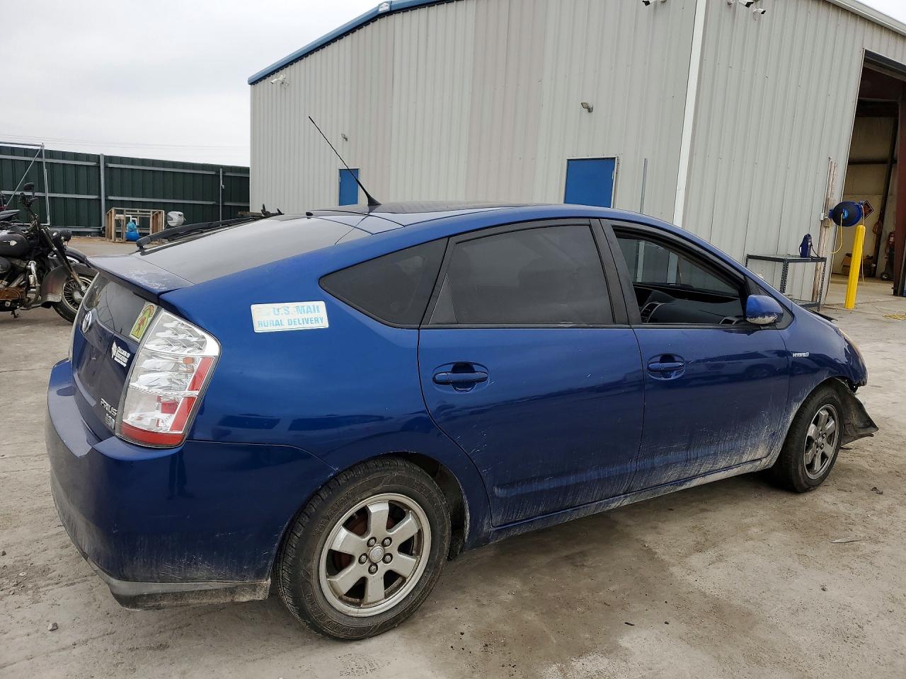 2008 TOYOTA PRIUS BASE photo 5