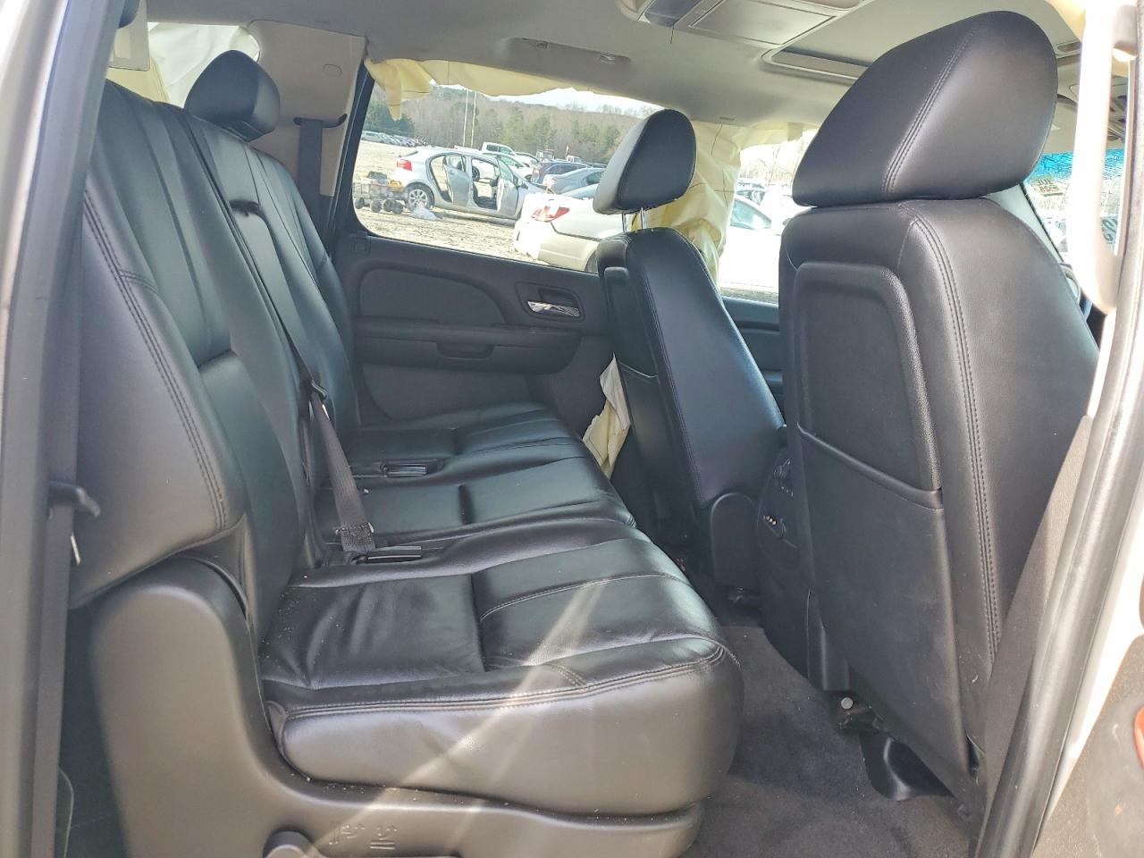 2009 CHEVROLET SUBURBAN K1500 LT photo 21