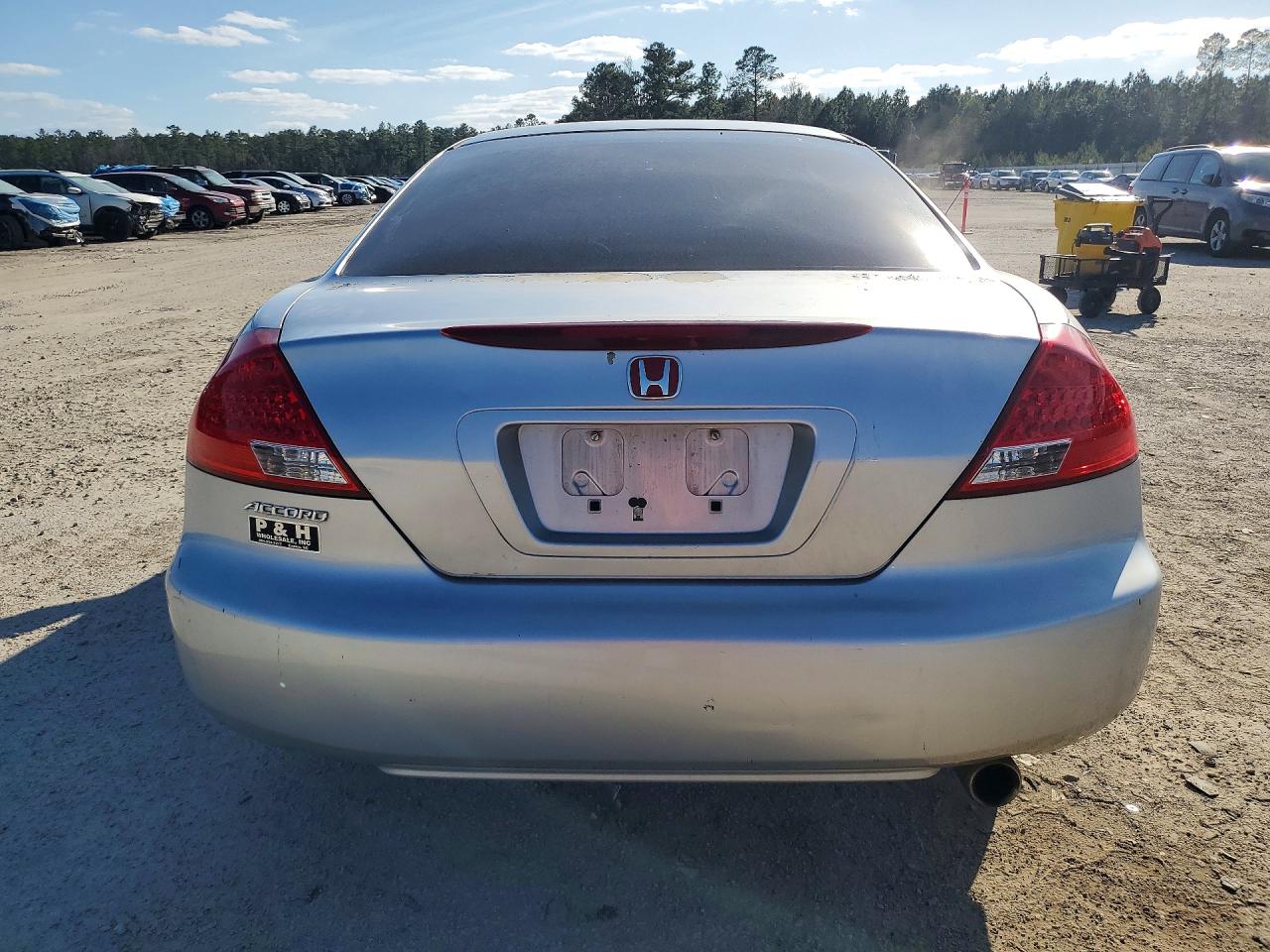 2006 HONDA ACCORD LX photo 6