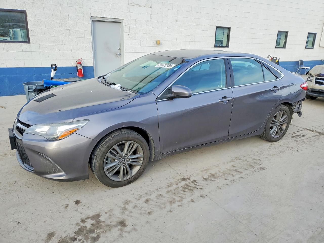 2017 TOYOTA CAMRY