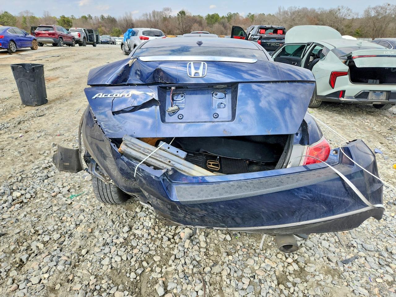 2010 HONDA ACCORD EXL photo 6