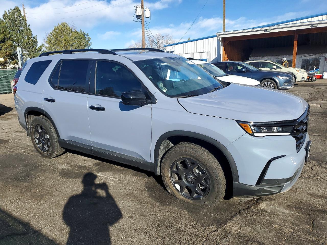 2025 HONDA PILOT TRAILSPORT photo 7