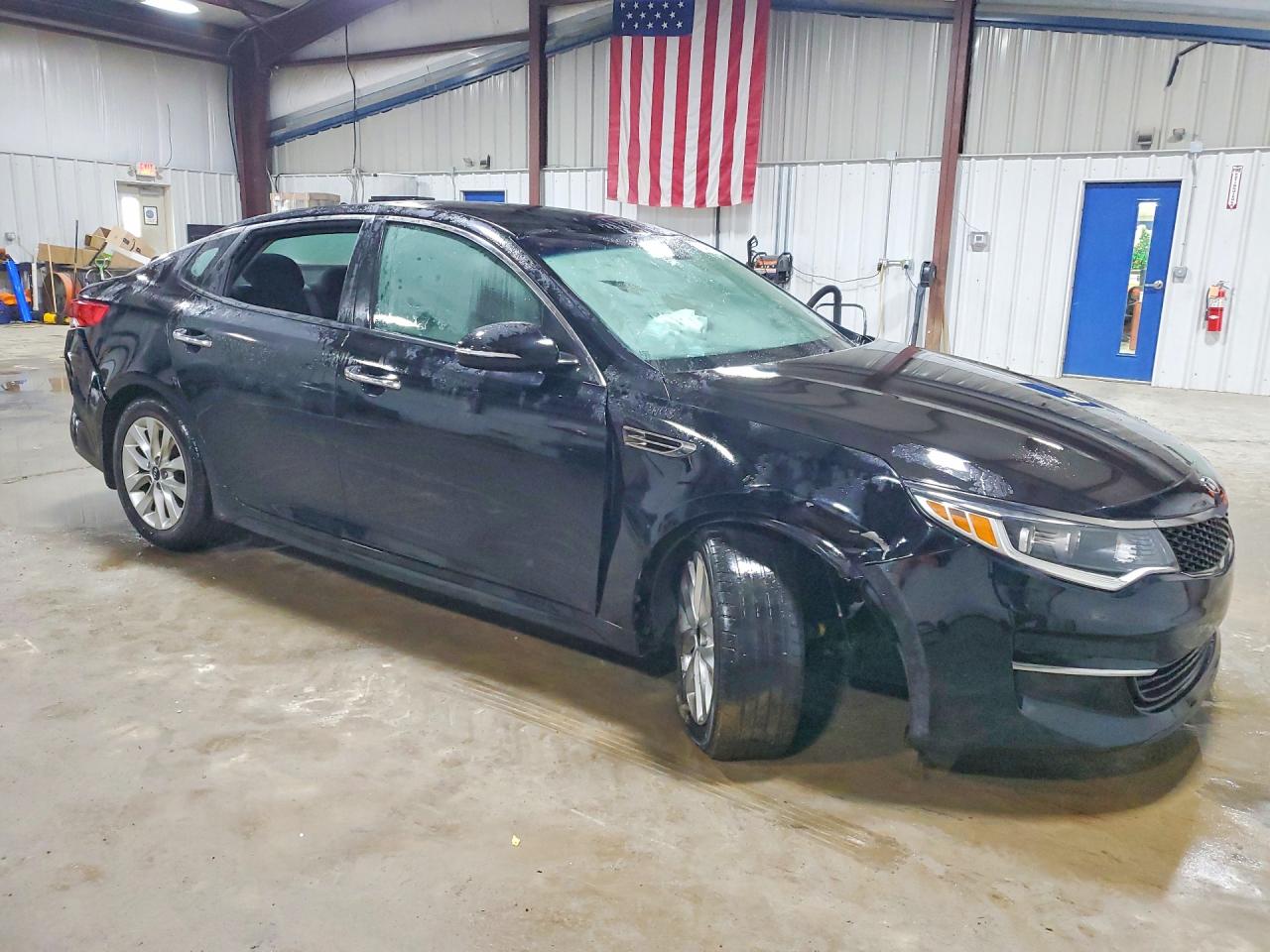 2018 KIA OPTIMA LX photo 4