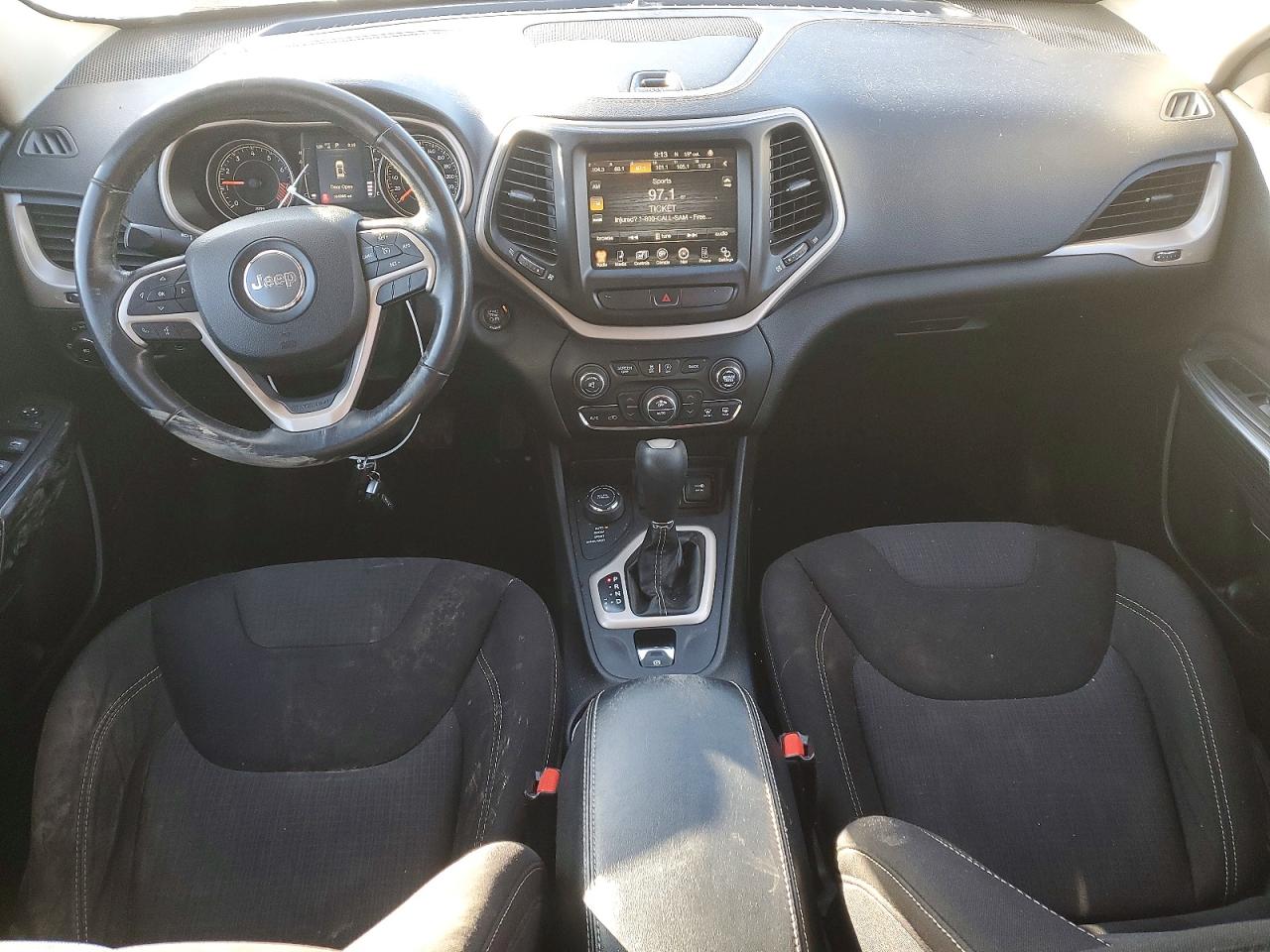 2015 JEEP CHEROKEE LATITUDE photo 8