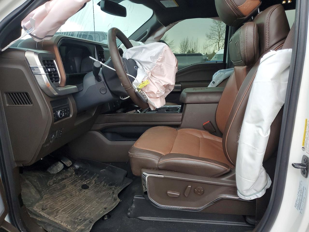 2025 FORD F350 SUPER DUTY photo 13