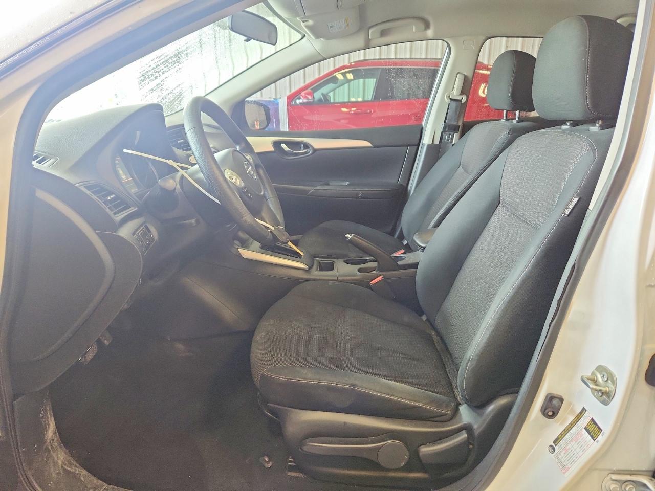 2019 NISSAN SENTRA S photo 7