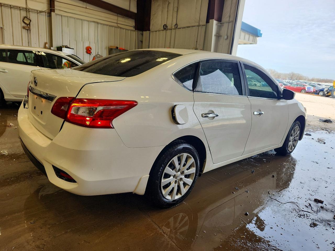 2019 NISSAN SENTRA S photo 3