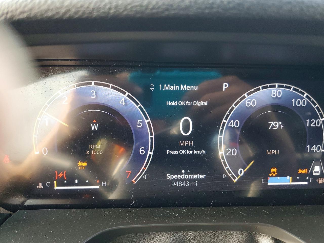 2022 JEEP GRAND CHEROKEE L LAREDO photo 17