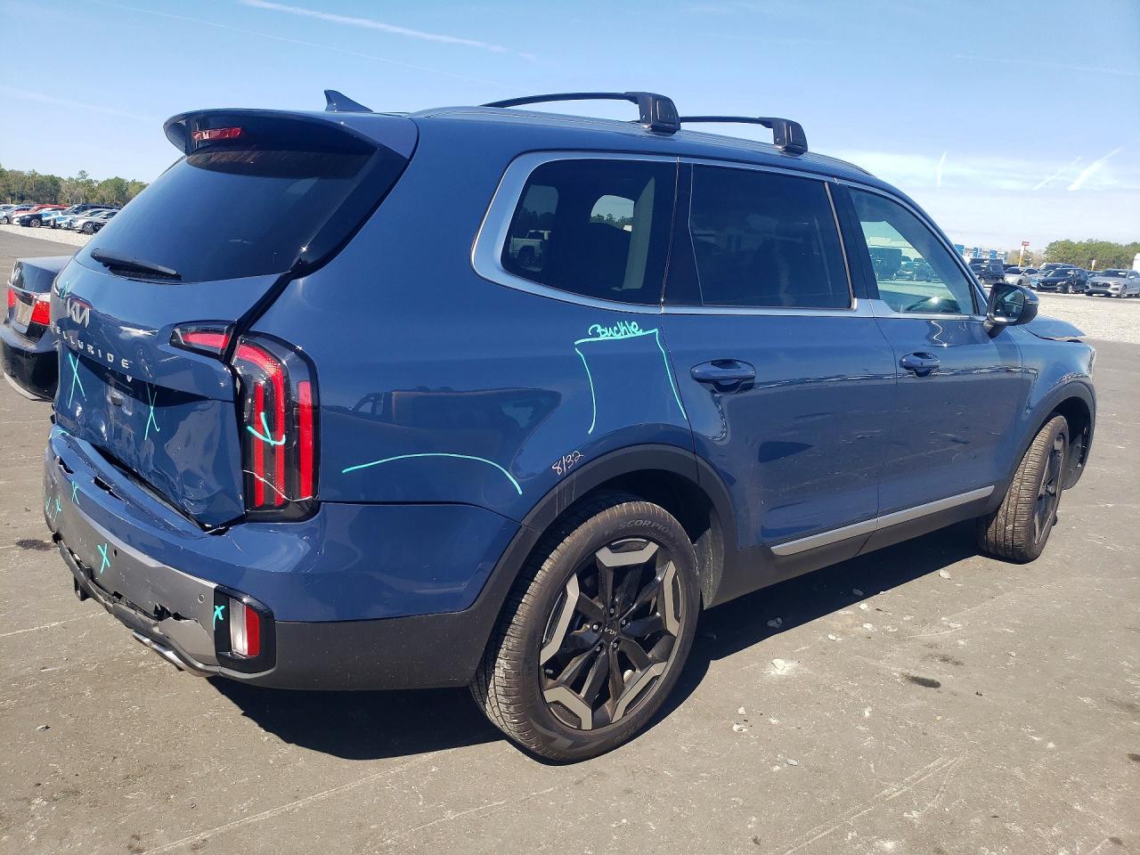 2025 KIA TELLURIDE EX photo 5