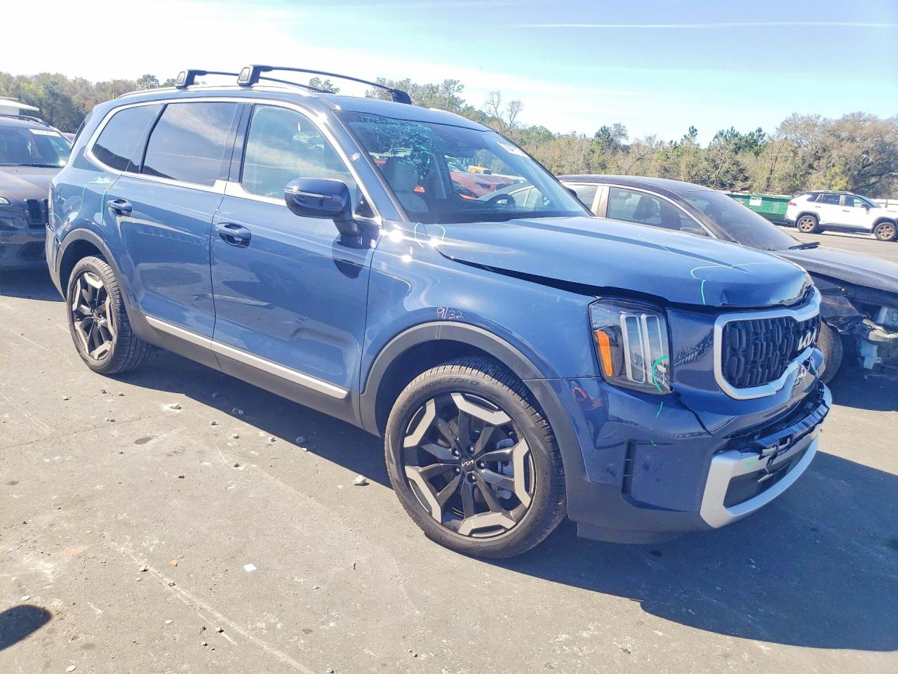2025 KIA TELLURIDE EX photo 7