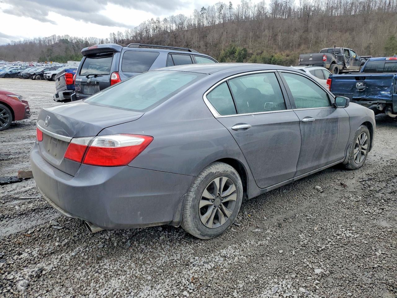 2015 HONDA ACCORD LX photo 5