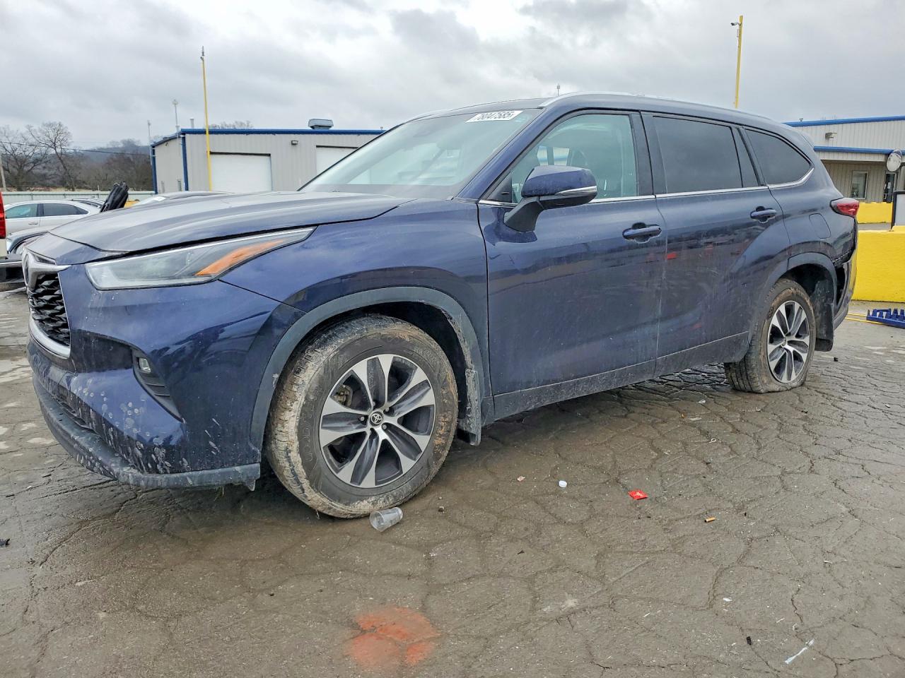 2021 TOYOTA HIGHLANDER