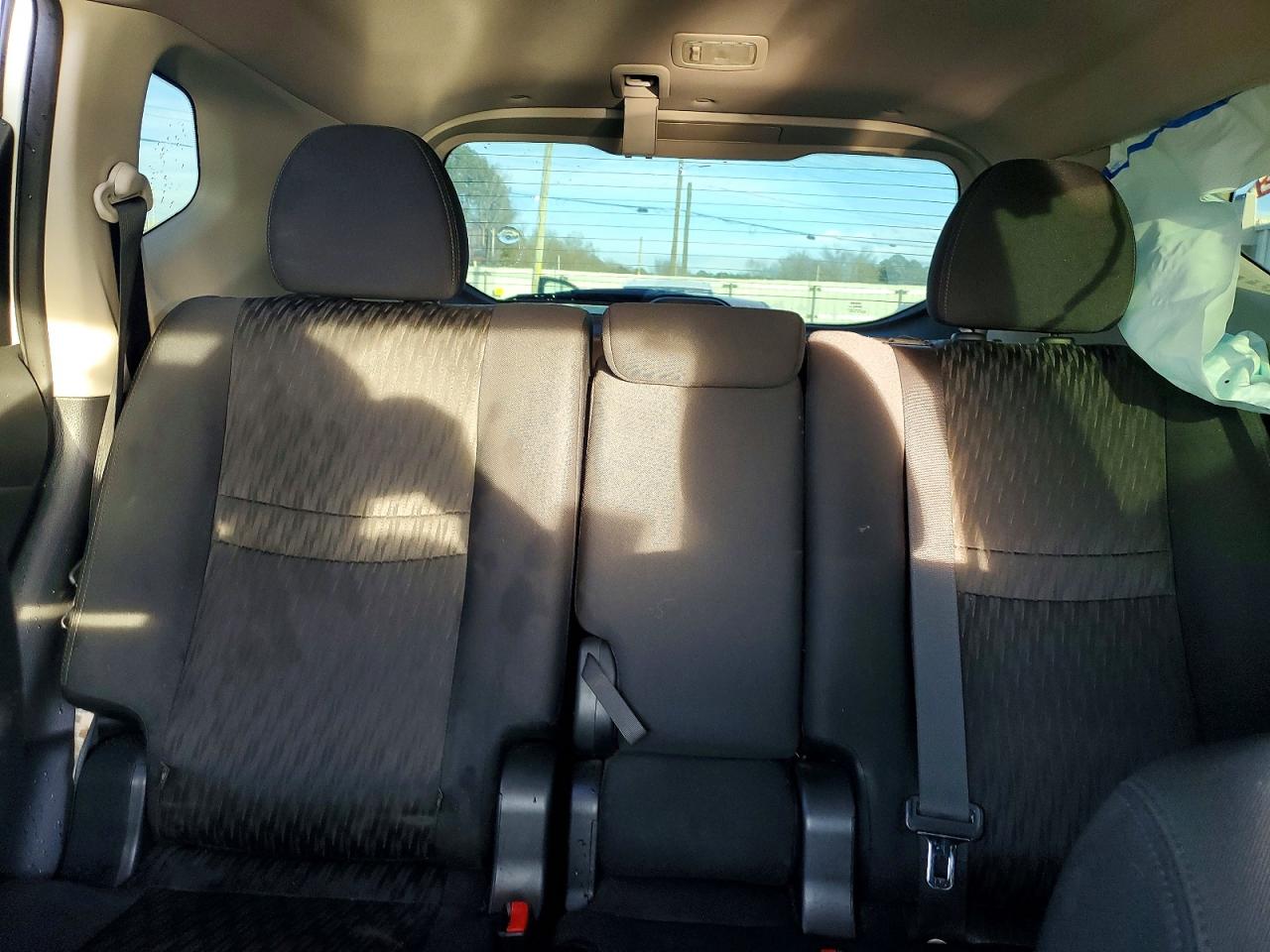 2018 NISSAN ROGUE S photo 19