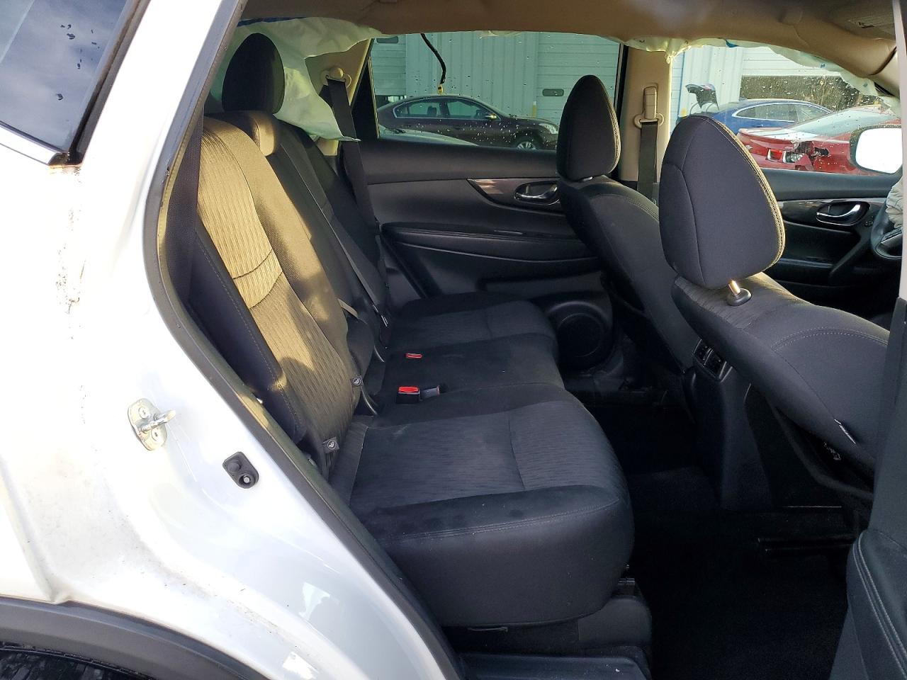 2018 NISSAN ROGUE S photo 21