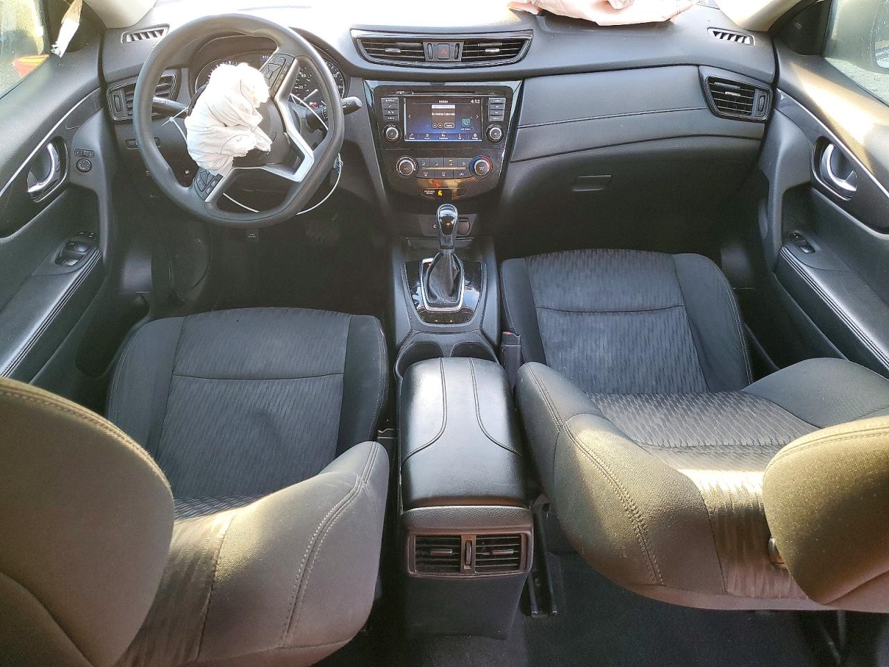 2018 NISSAN ROGUE S photo 15