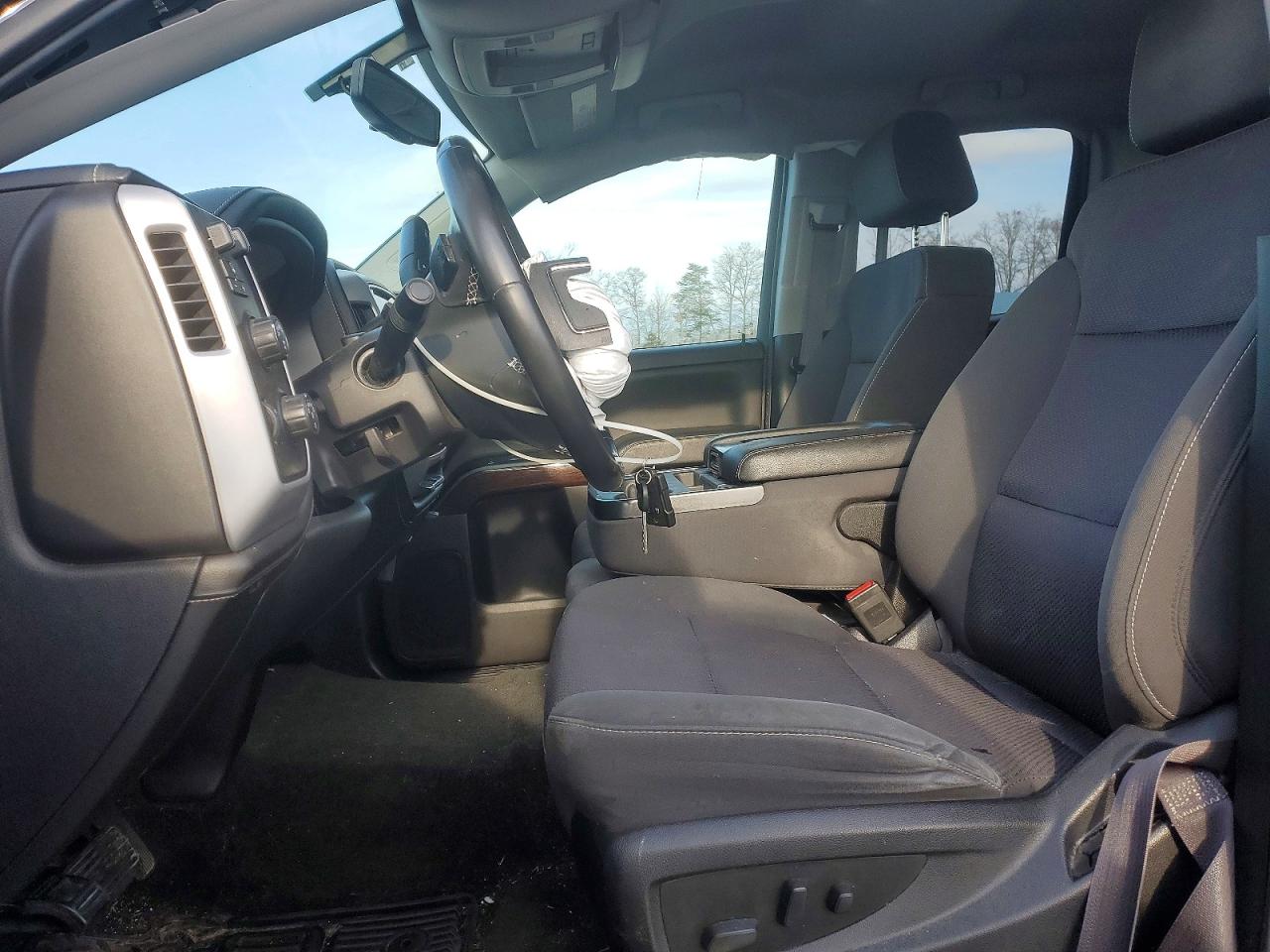2017 GMC SIERRA photo 7