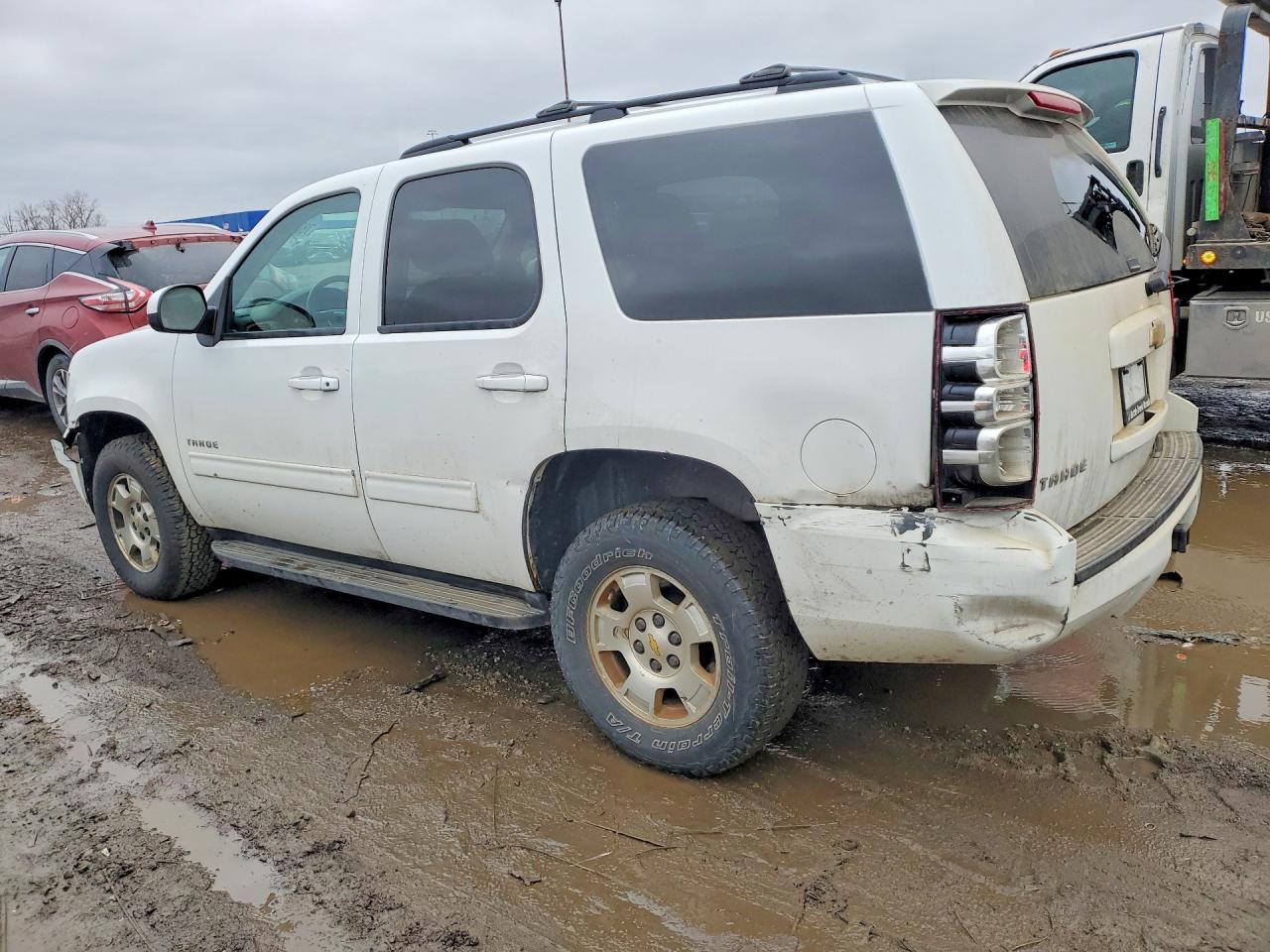 2013 CHEVROLET TAHOE K1500 LS photo 2
